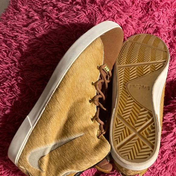 Lebron pony hair Nikes’